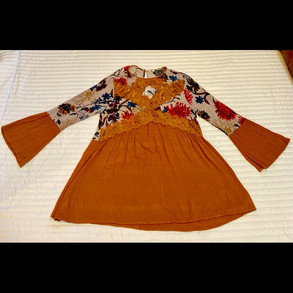 Umgee Brown Lace Floral Tunic Dress